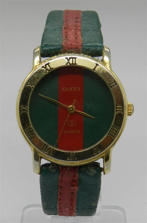 men used vintage gucci watch.